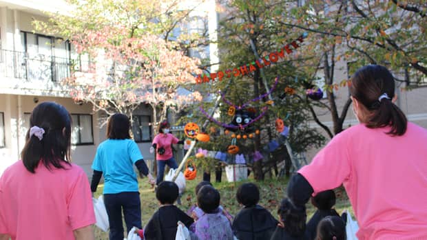 エンゼル保育園でハローウィンの様子2